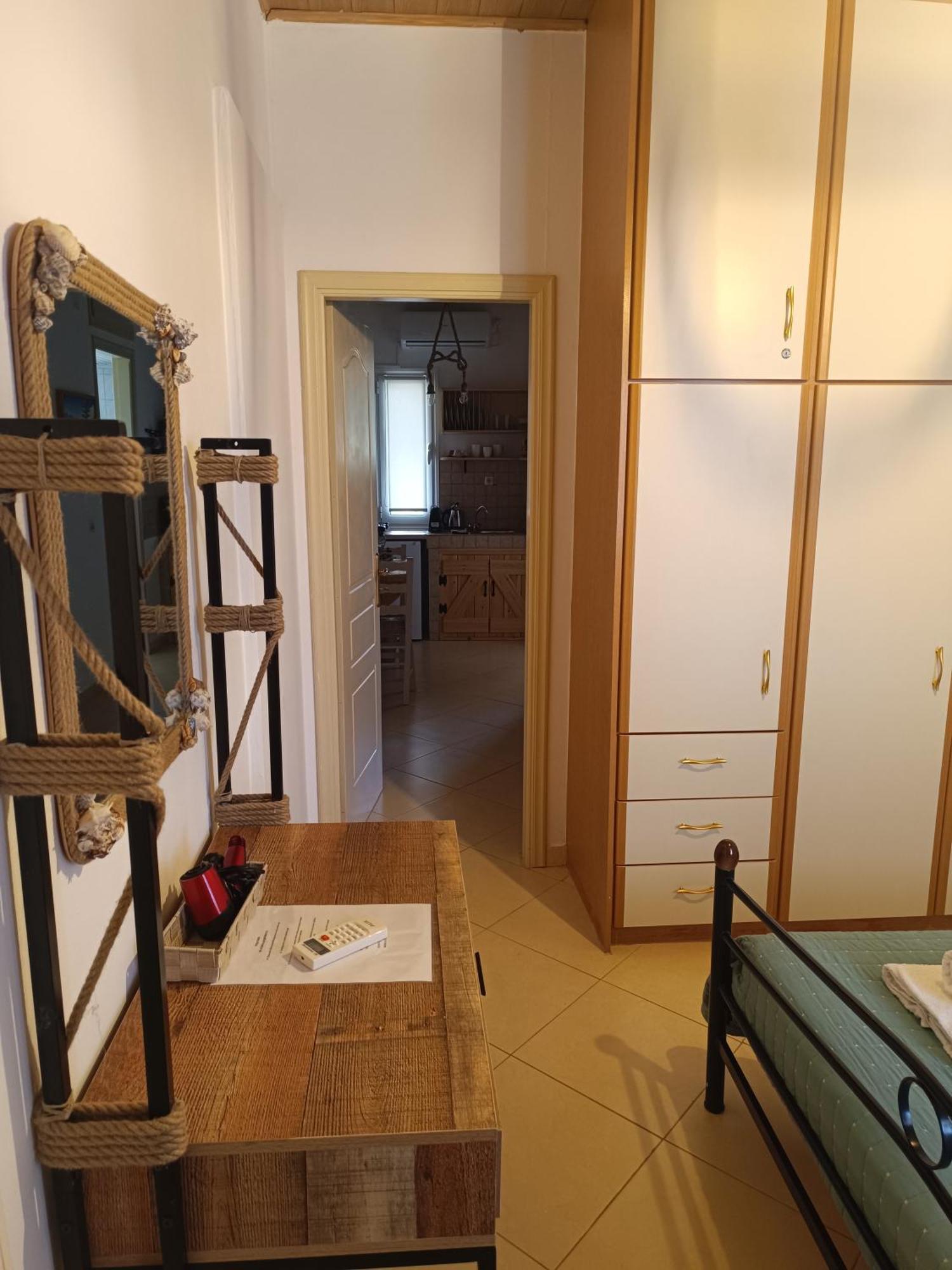Athina Studio Apartments Kerveli Room photo